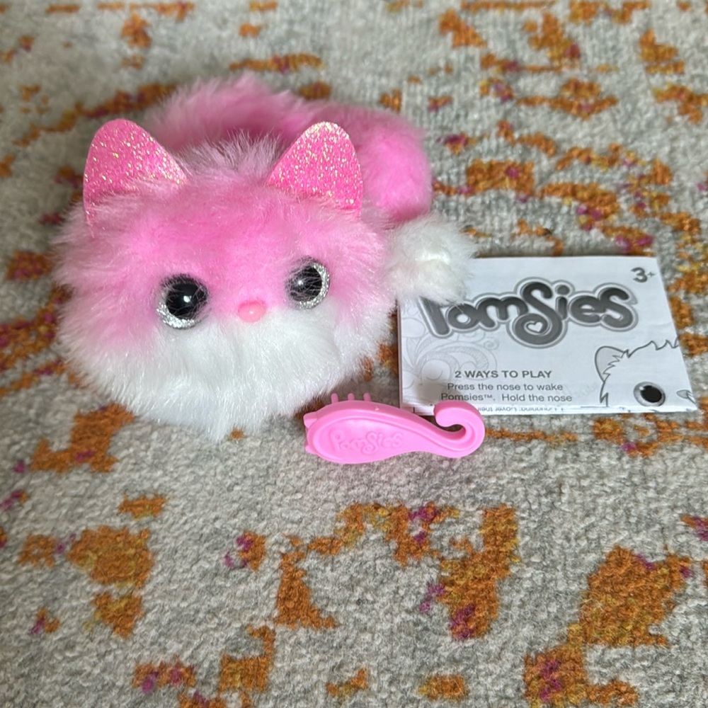 Pomsies Pet Pinky